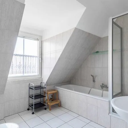 Apartment Haus Jenny C 5 *